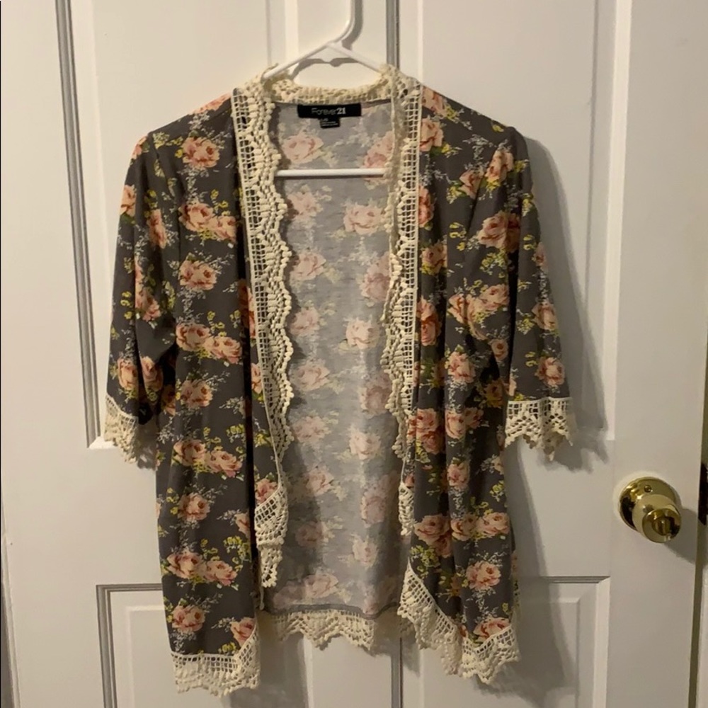 FLORAL BUNDLE! - Picture 3 of 3